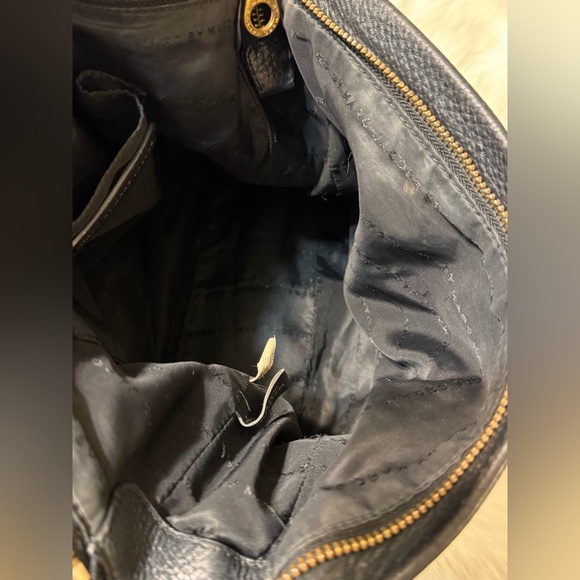 Marc Jacobs Hobo Black Pebbled Leather Bag with Gold Hardware - Picture 13 of 13